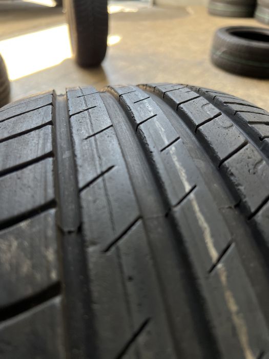 Pneus semi-novos 225/50R16