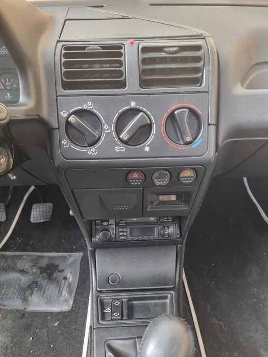 Peugeot 205 Roland Garros Cabriolet - 92