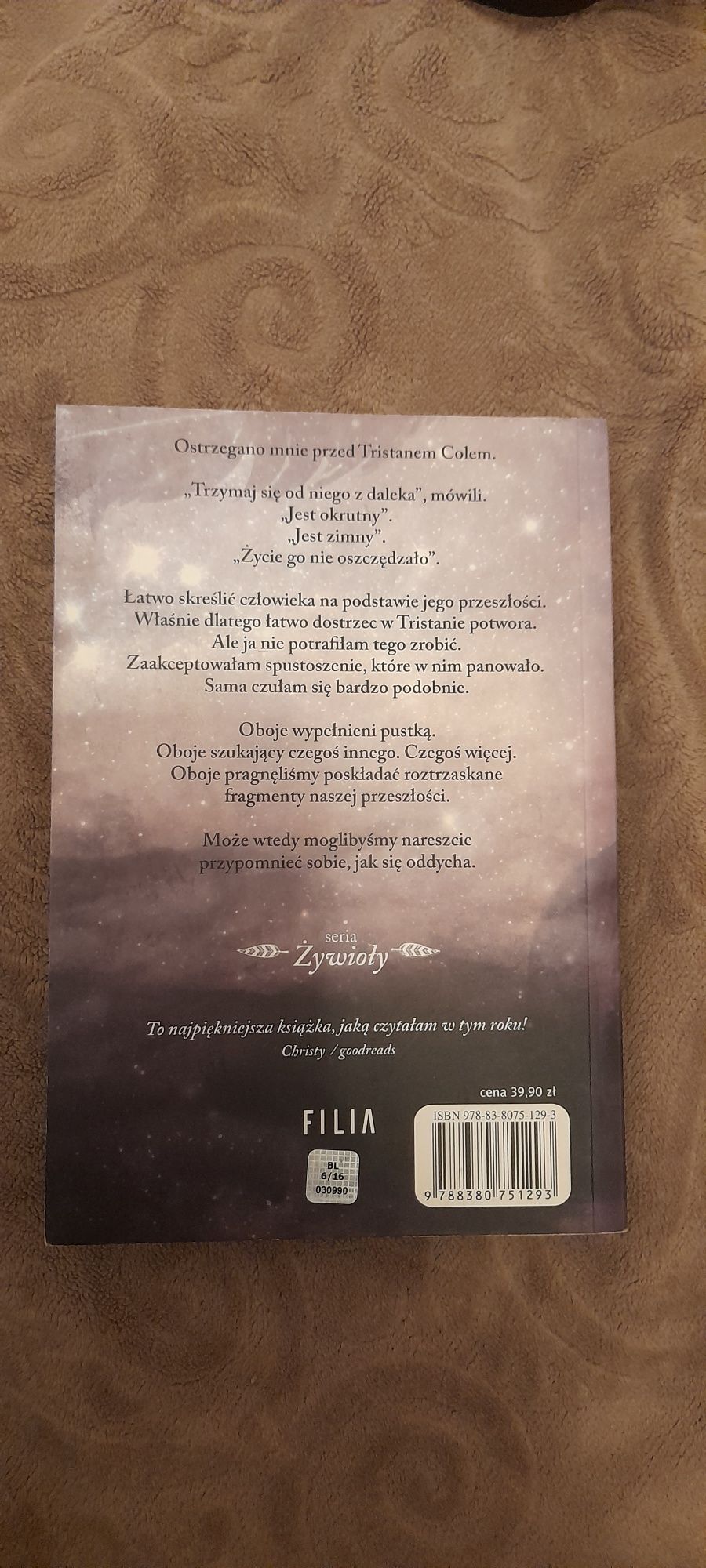 Książka "powietrze którym oddycha"