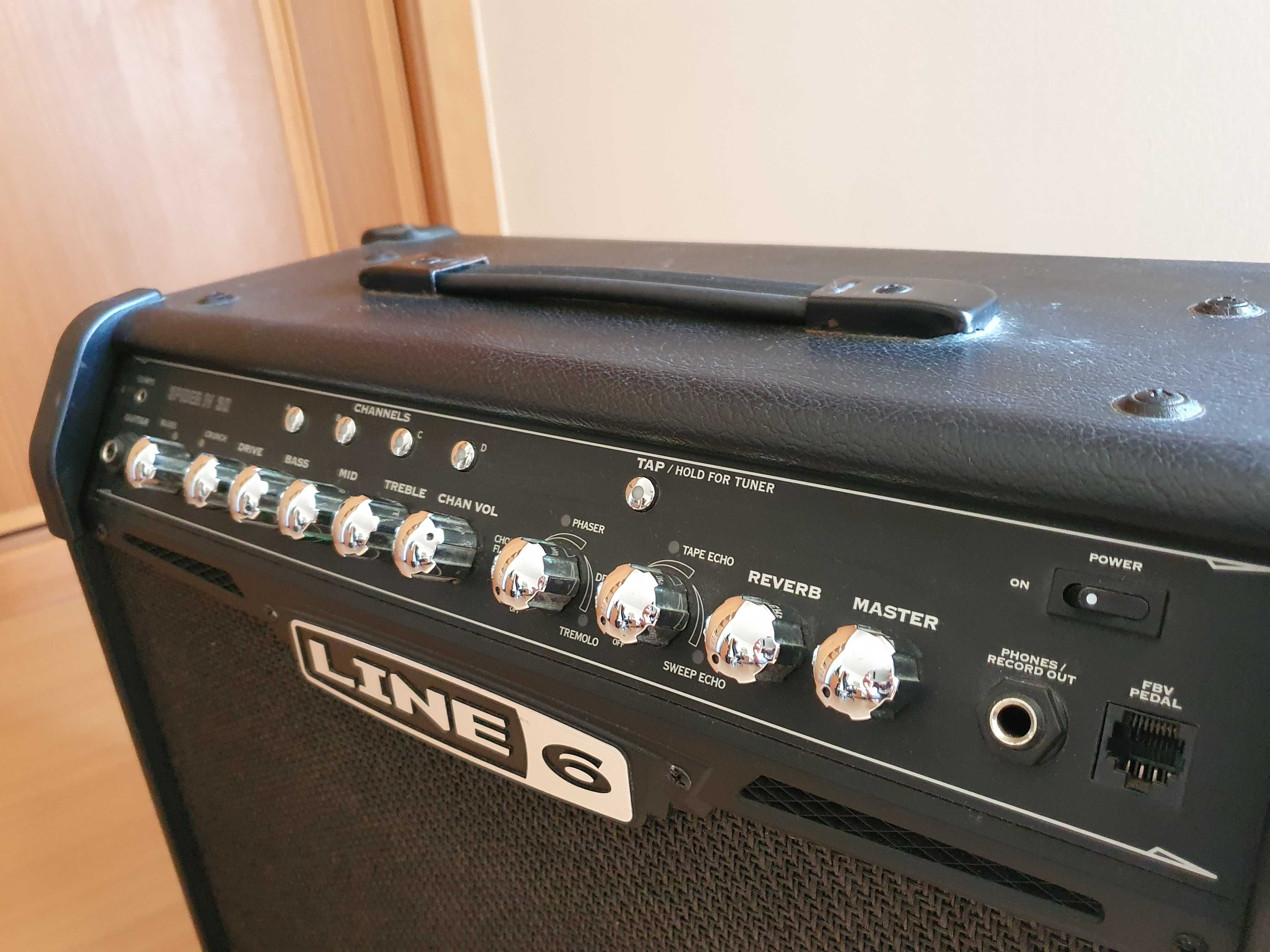 Amplificador Line 6 Spider IV 30W