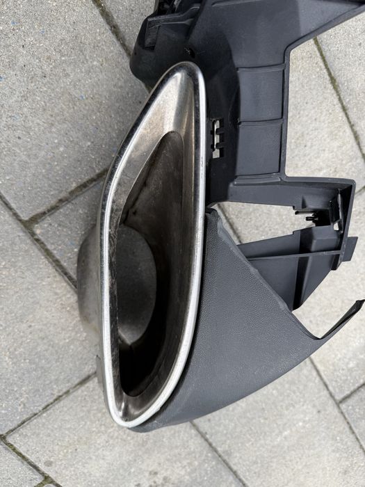 Końcówki wydechu CLA w117 lift