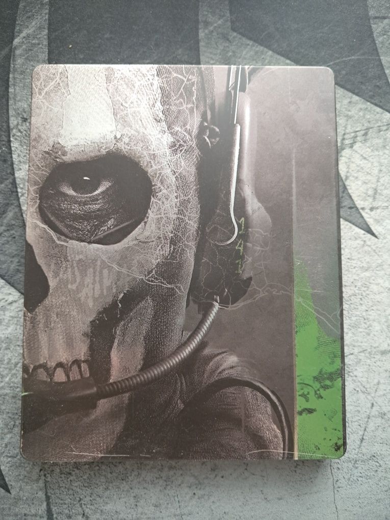 Call of duty: Modern warfare PS5 + Steelbook