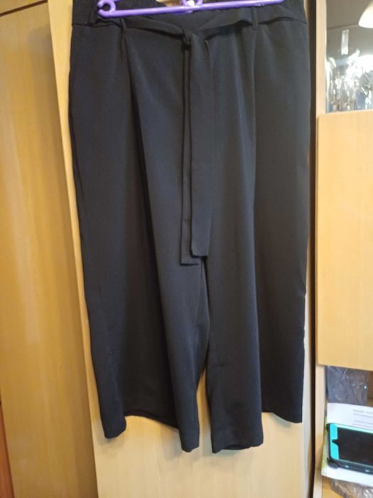 Czarne kuloty na gumce