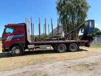 Volvo FH12  Volvo FH12 do drewna stosowego, z podłogą