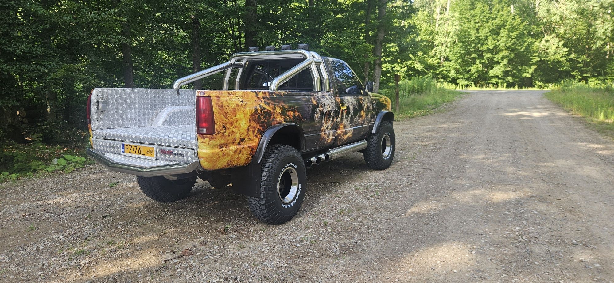 GMC SIERRA. Rezerwacja  5.7 V8 usa zamiana Pickup
