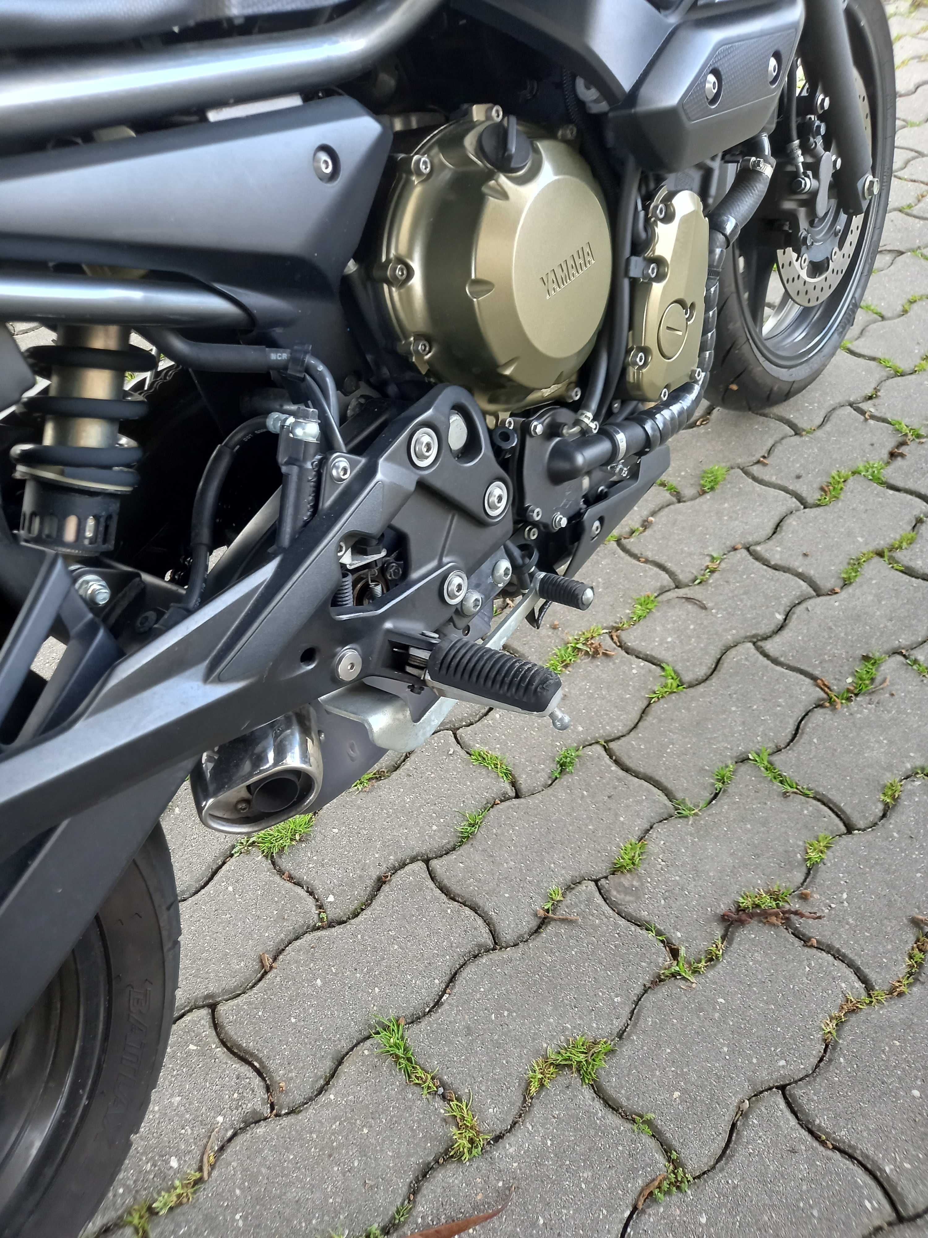 Vendo Yamaha XJ6 2009 imaculada