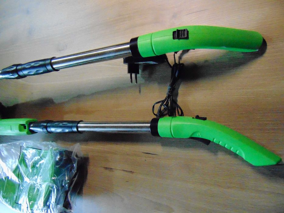 Dwie małe lekkie podkaszarki akumulatorowe Maxxmee 115cm 1,2kg
