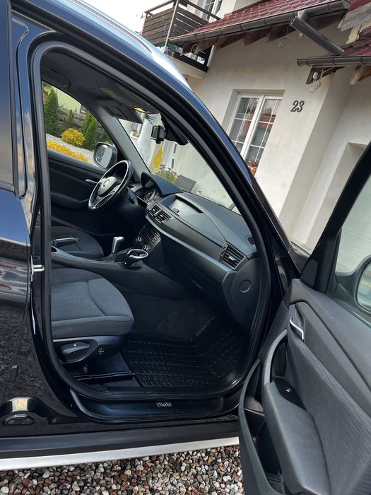 Sprzedam ladne zadbane bmw x1 x-drive