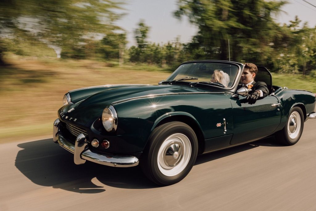 Triumph Spitfire cabrio, retro samochód, auto do ślubu