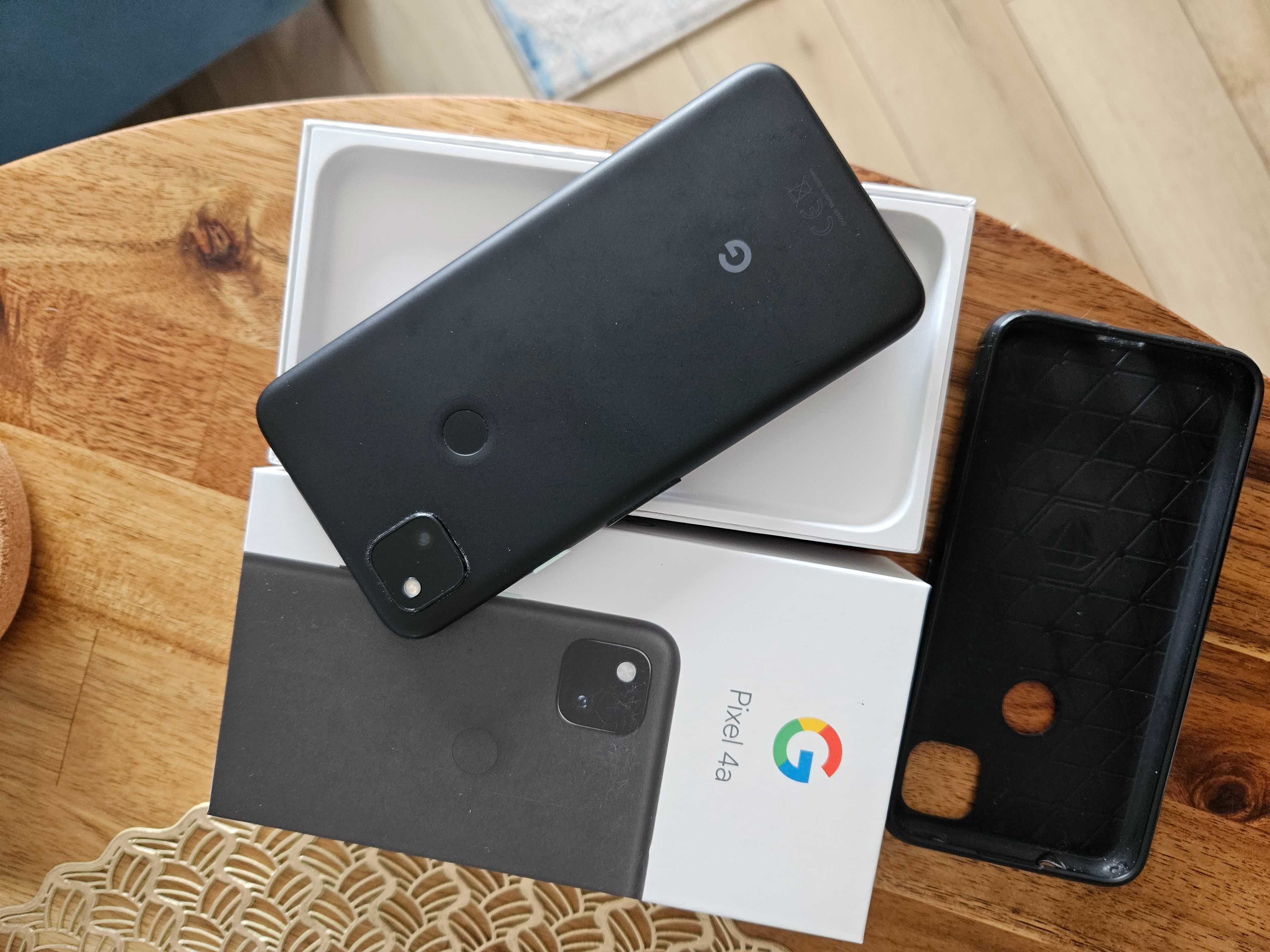 Google Pixel 4a + etui