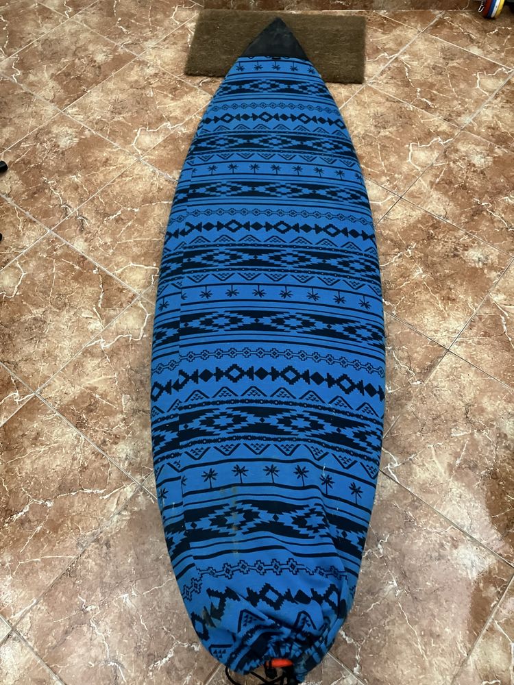 Prancha surf Starboard em carbono