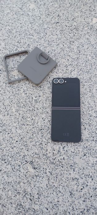 Samsung flip 6  256gb