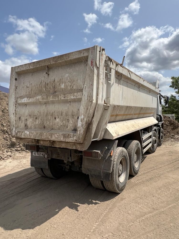 оренда самоскидів Ford Cargo