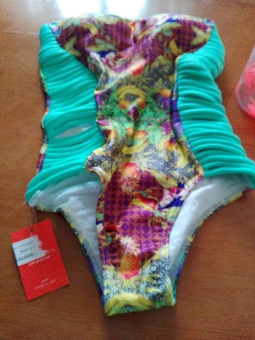 Fato Banho Bohemian Swimwear - óptima qualidade (Novo)