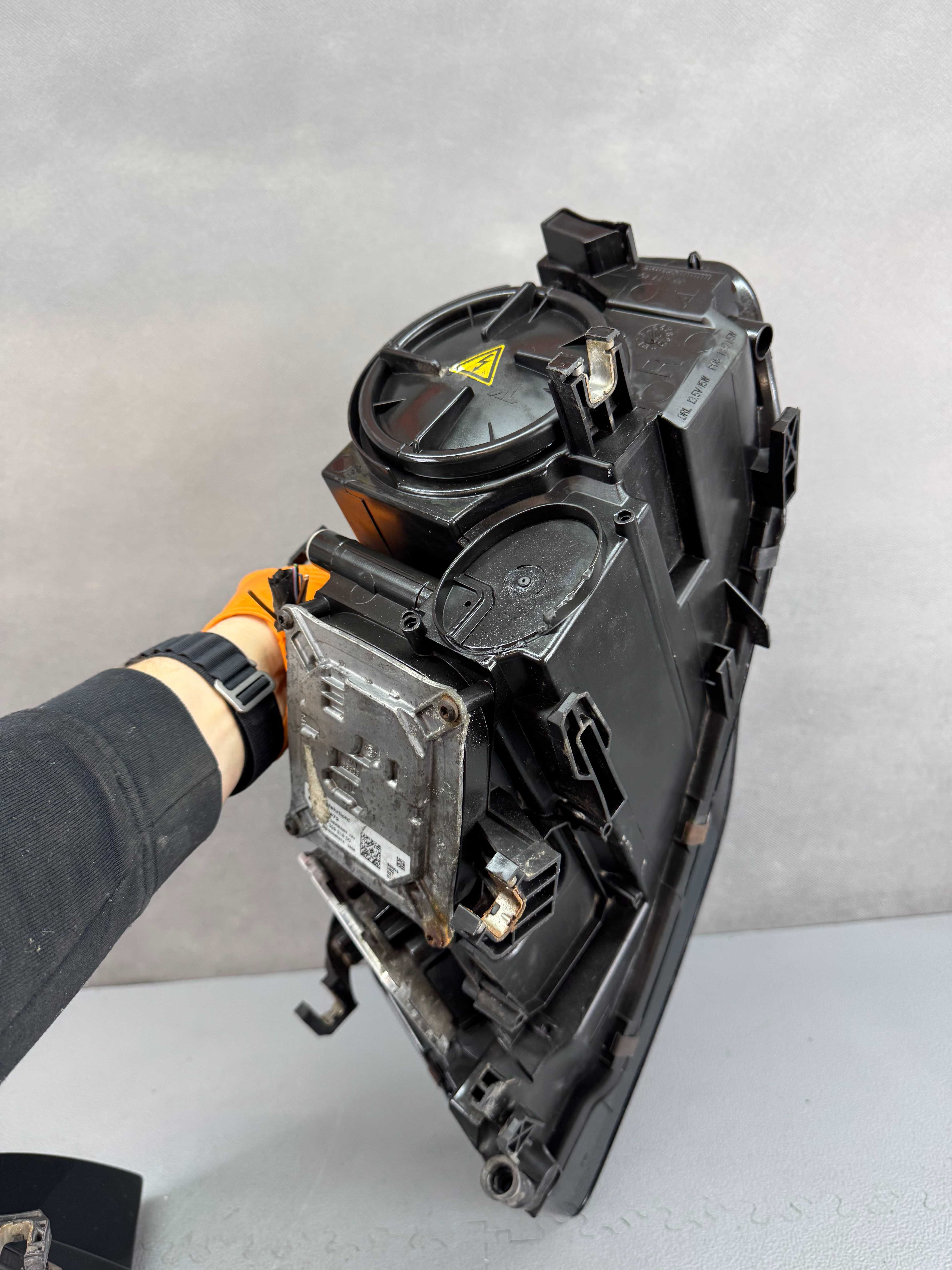 Audi A4 B8 Lampy Przód Przednie Bi-Xenon Komplet Lewa + Prawa EU IGŁA