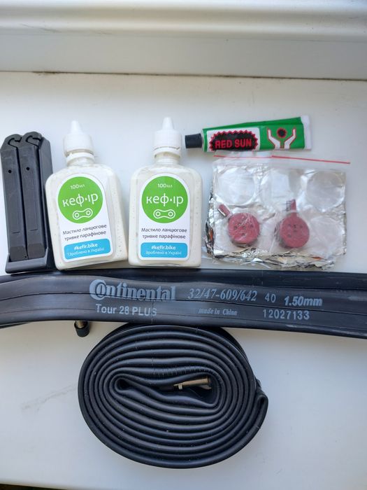 Вело комплектуючі та інструменти.