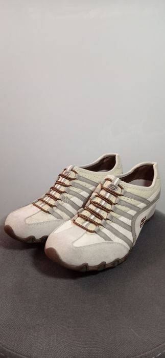Кроссовки женские Skechers Скечерс