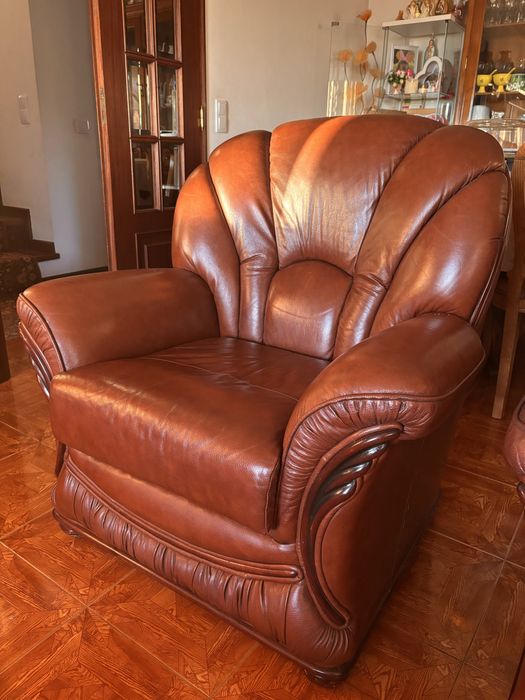 Conjunto de Sofás + Mesa Centro + Tapete