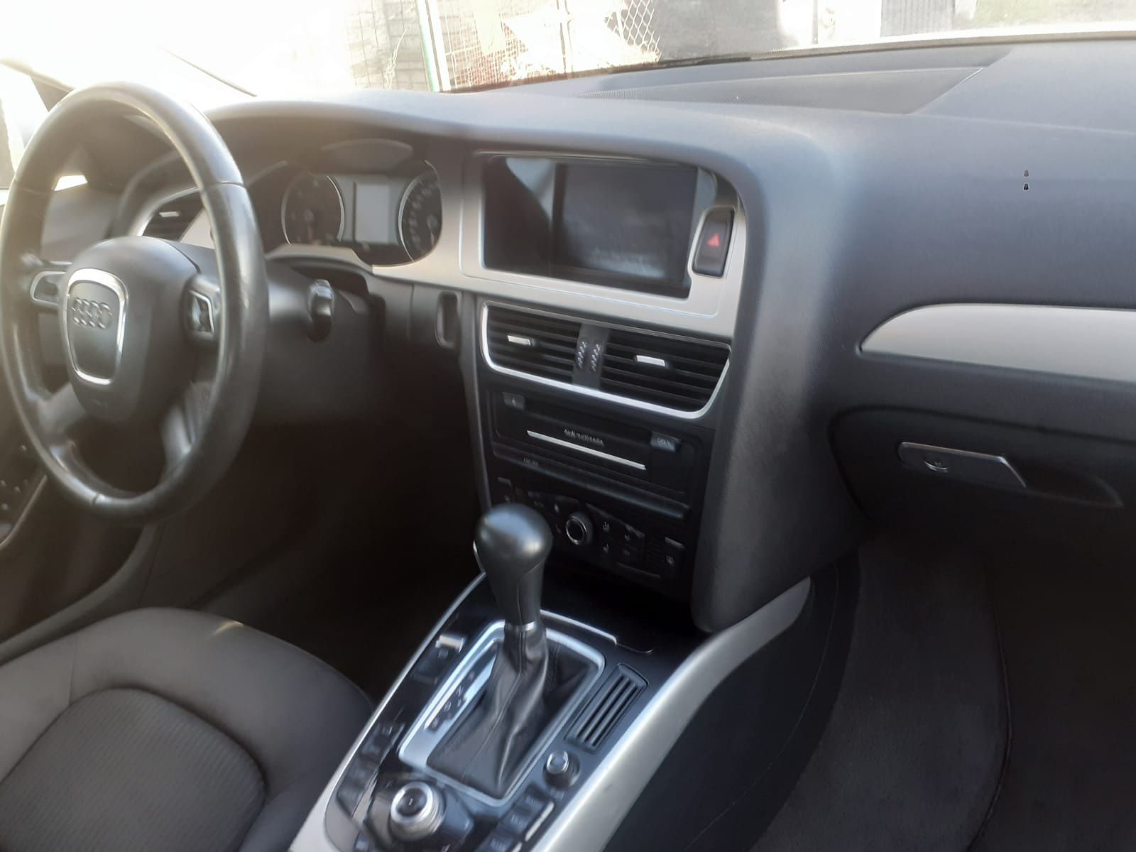 Sprzedam Audi A4 B8