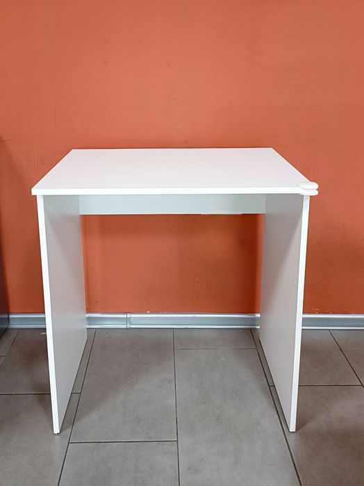 Białe biurko sprzedam