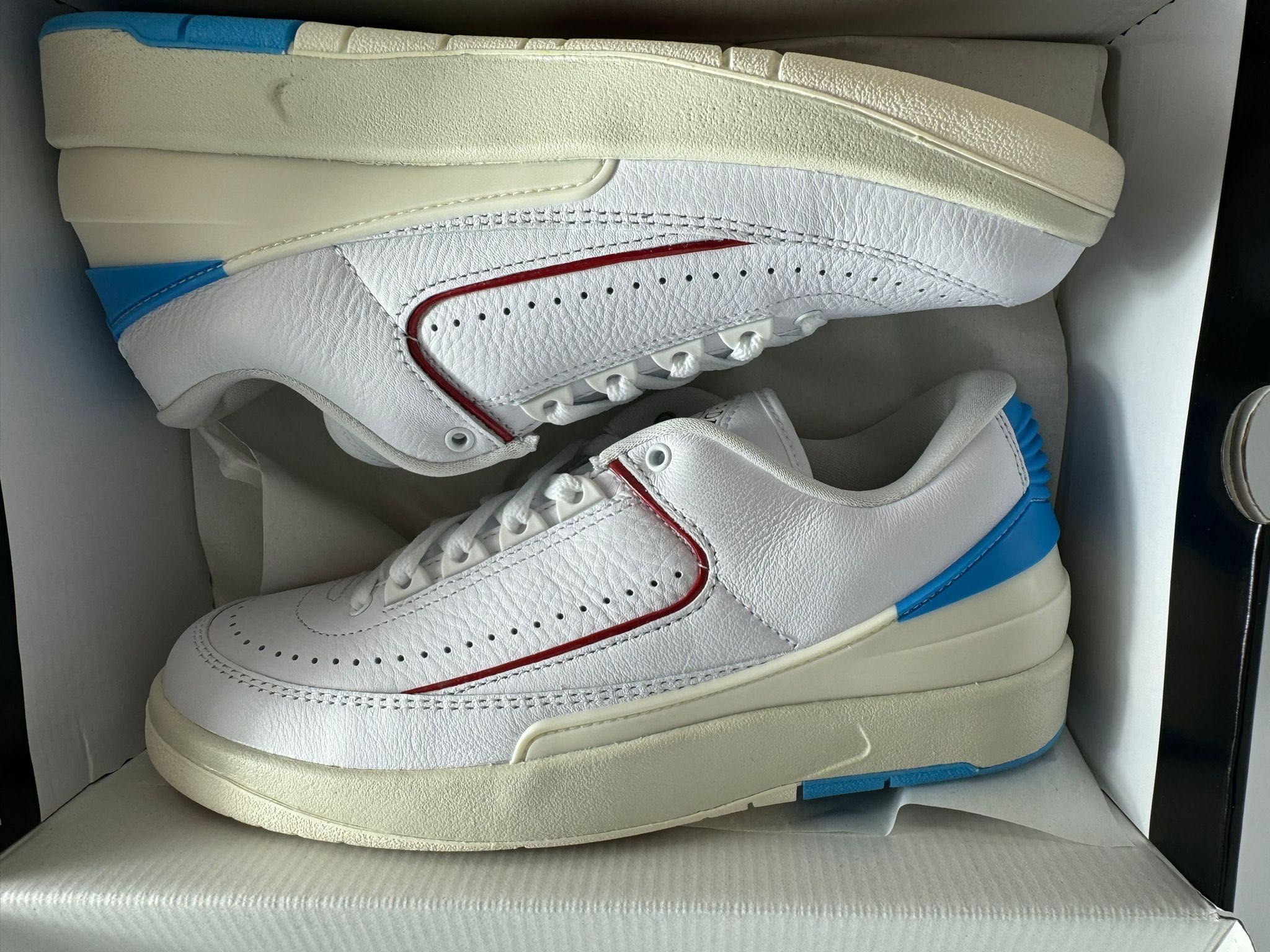 Nowe Sneakersy WMNS AIR JORDAN 2 RETRO LOW Damskie 40