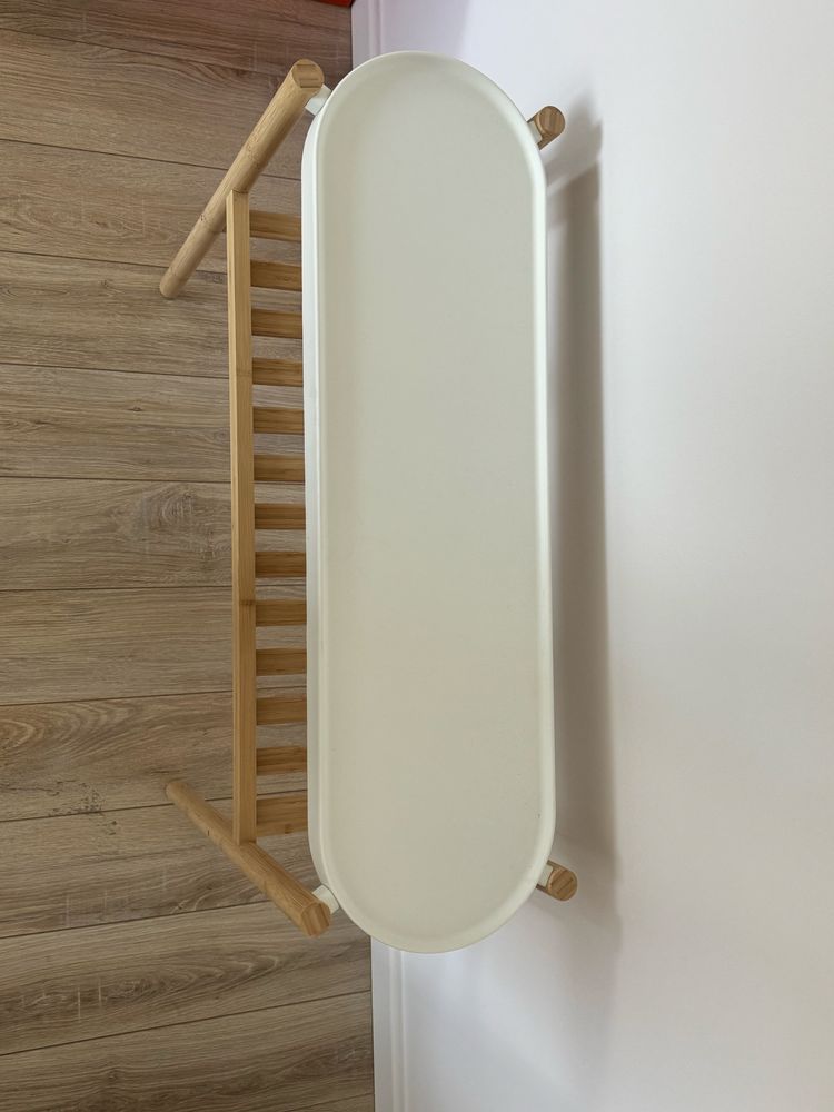 Stojak na doniczki Satsumas Ikea / stolik
