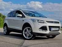 Ford kuga 2.0diesel 4x4 Panorama Bogate wyposażenie Faktury na naprawy