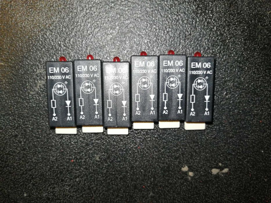 Relays and Accessories from €164551069562371123