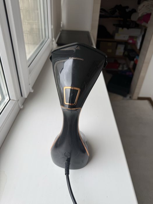 Відпарювач Grundig ST7950