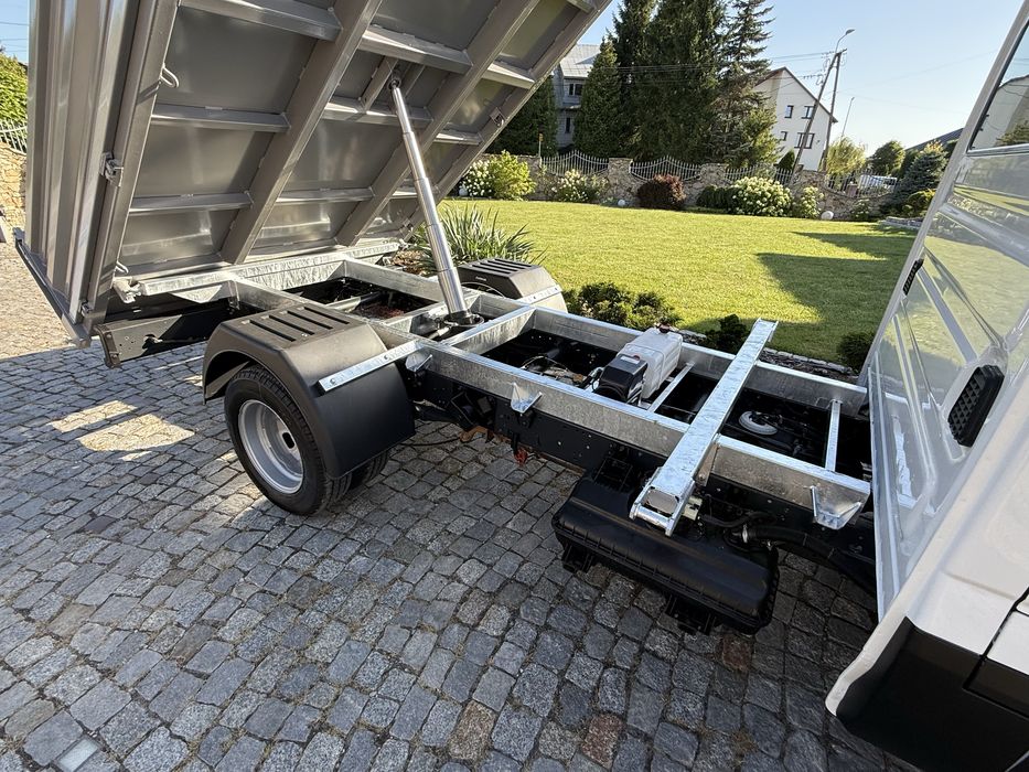 Zabudowa wywrotka producent iveco daily mercedes sprinter fuso tge box