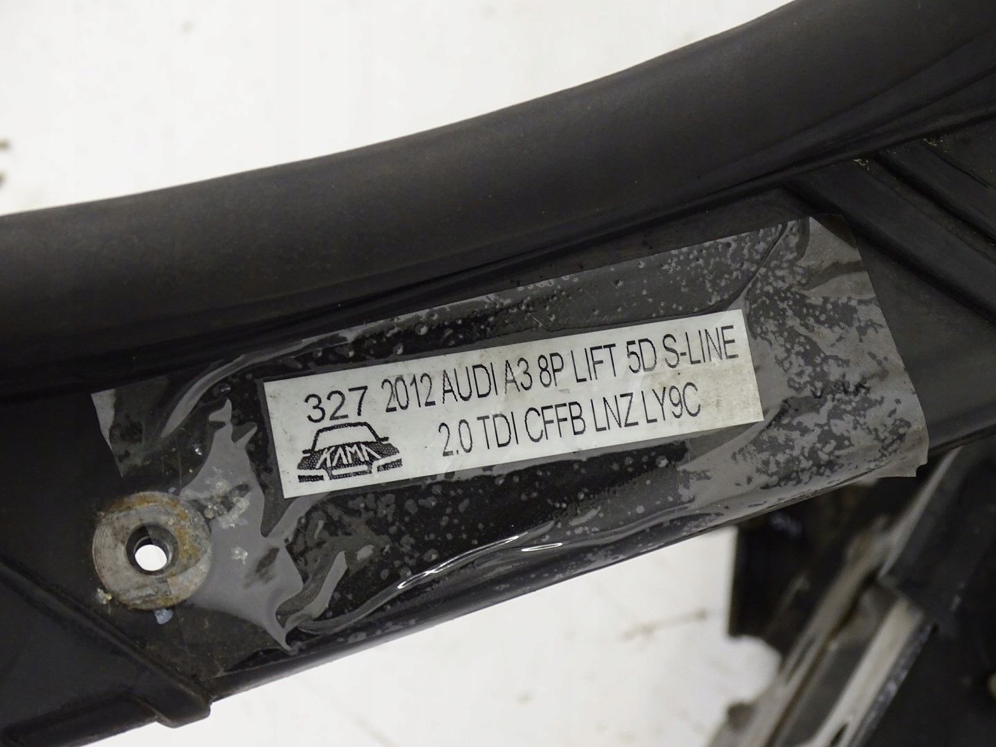 KPL PAS PRZÓD PRZEDNI AUDI A3 8P LIFT 08-12R 3D / 5D 2.0 TDI