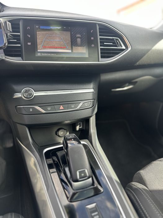 Peugeot 308 1.2 Automatico