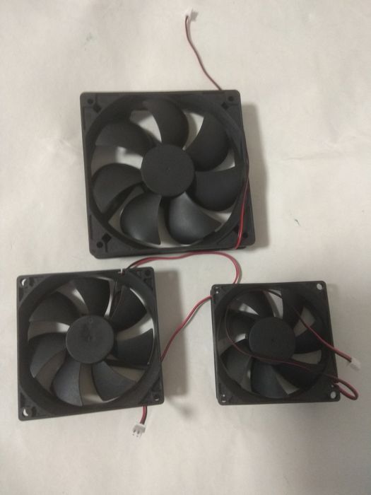 Кулер вентилятор на 12в/24в 40мм 4010 4020