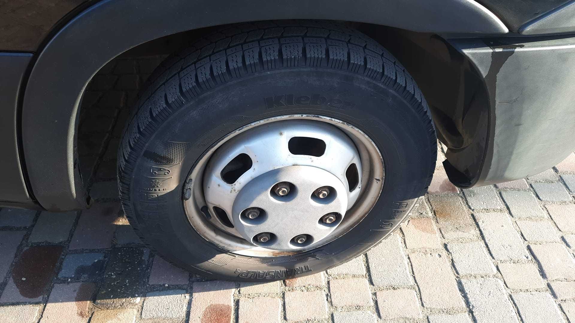 IVECO 35C17 / L4H2 /Automat 3.0/170KM Klima/Bliźniak/Hak 3.5T