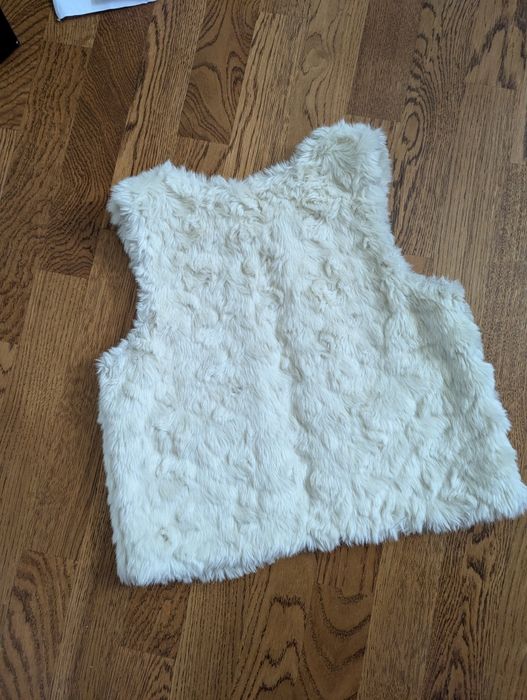 Kamizelka futrzana futerko bolerko sweterek 128 h&m