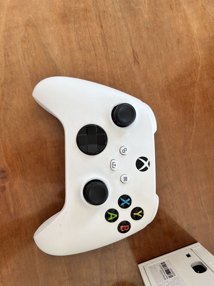 Konsola X Box series S + nowy pad + zestaw słuchawkowy wireless