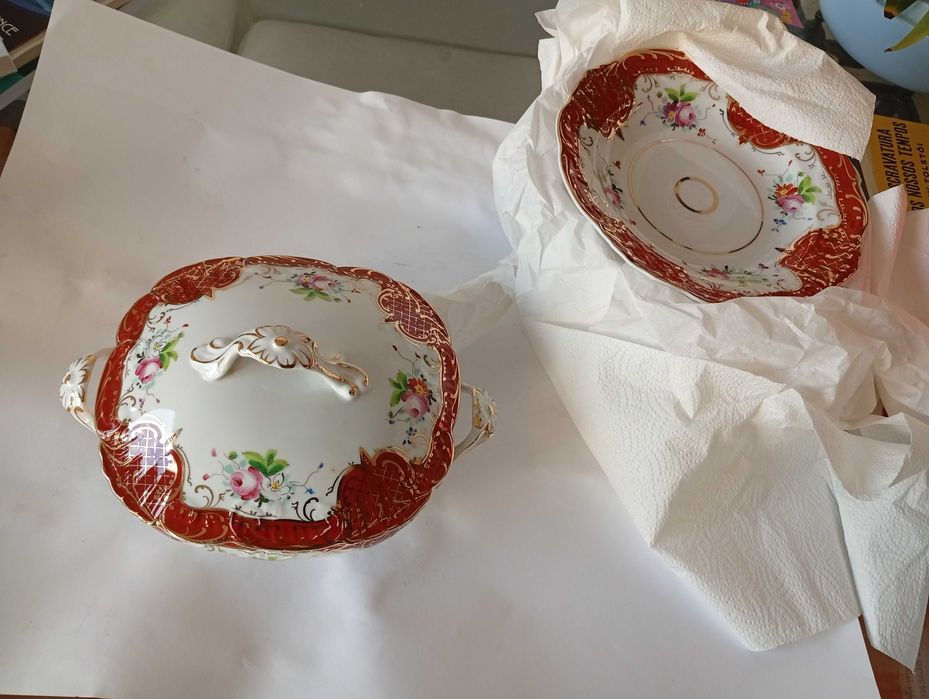 Serviço de jantar, completo para 12 pessoas, Vista Alegre