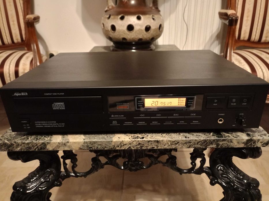 Odtwarzacz płyt CD SUPERTECH CD-042RM