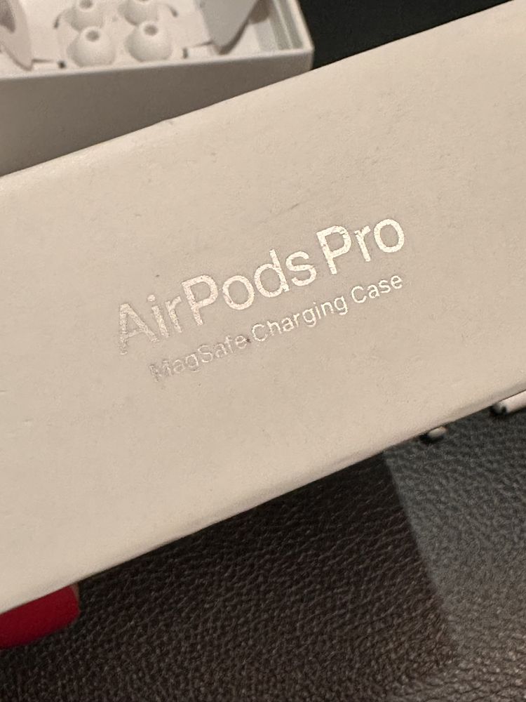 Оригинальные Наушники Apple Airpods Pro