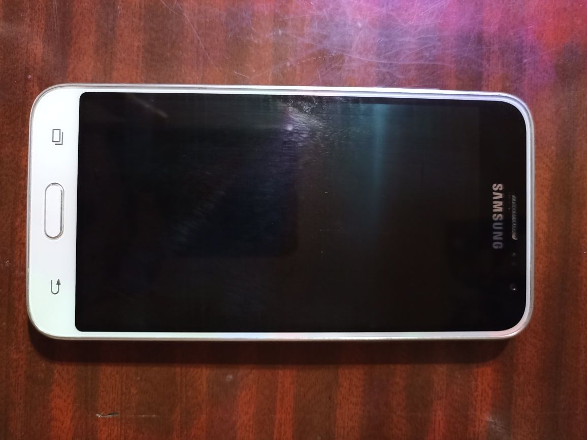 Телефон Samsung J3 не рабочий