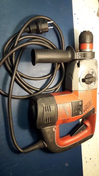 Mlotowiertarka Milwaukee PLH 32 XE