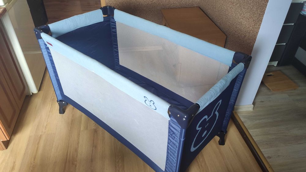 Łóżeczko turystyczne składane używane (Województwo opolskie)