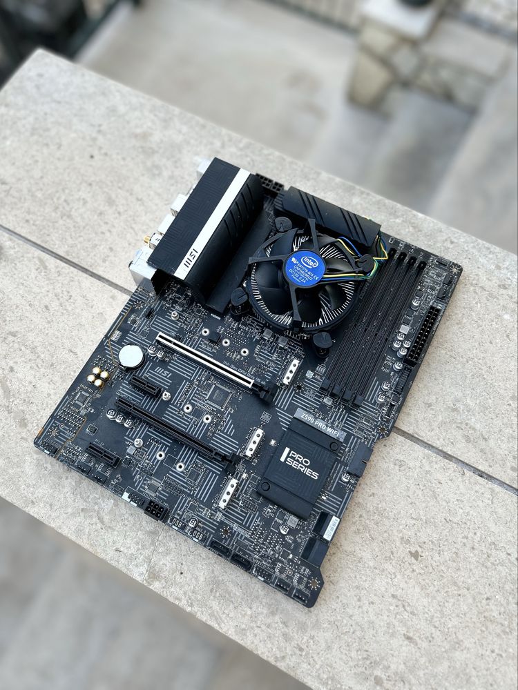 Conjunto i3 10100f + MSI Z590 Pro Wi-Fi