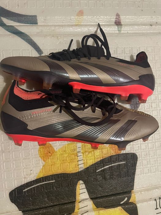 Футбольні бутси Adidas Predator