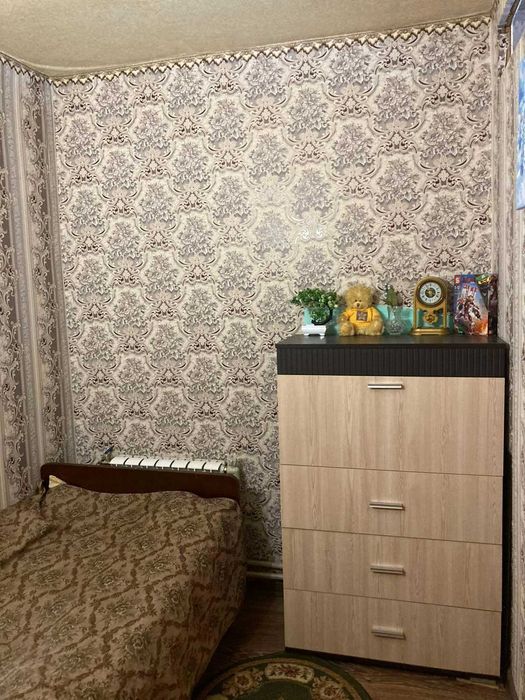Продам 2к. квартиру на ж/м Тополя-2, буд. 43