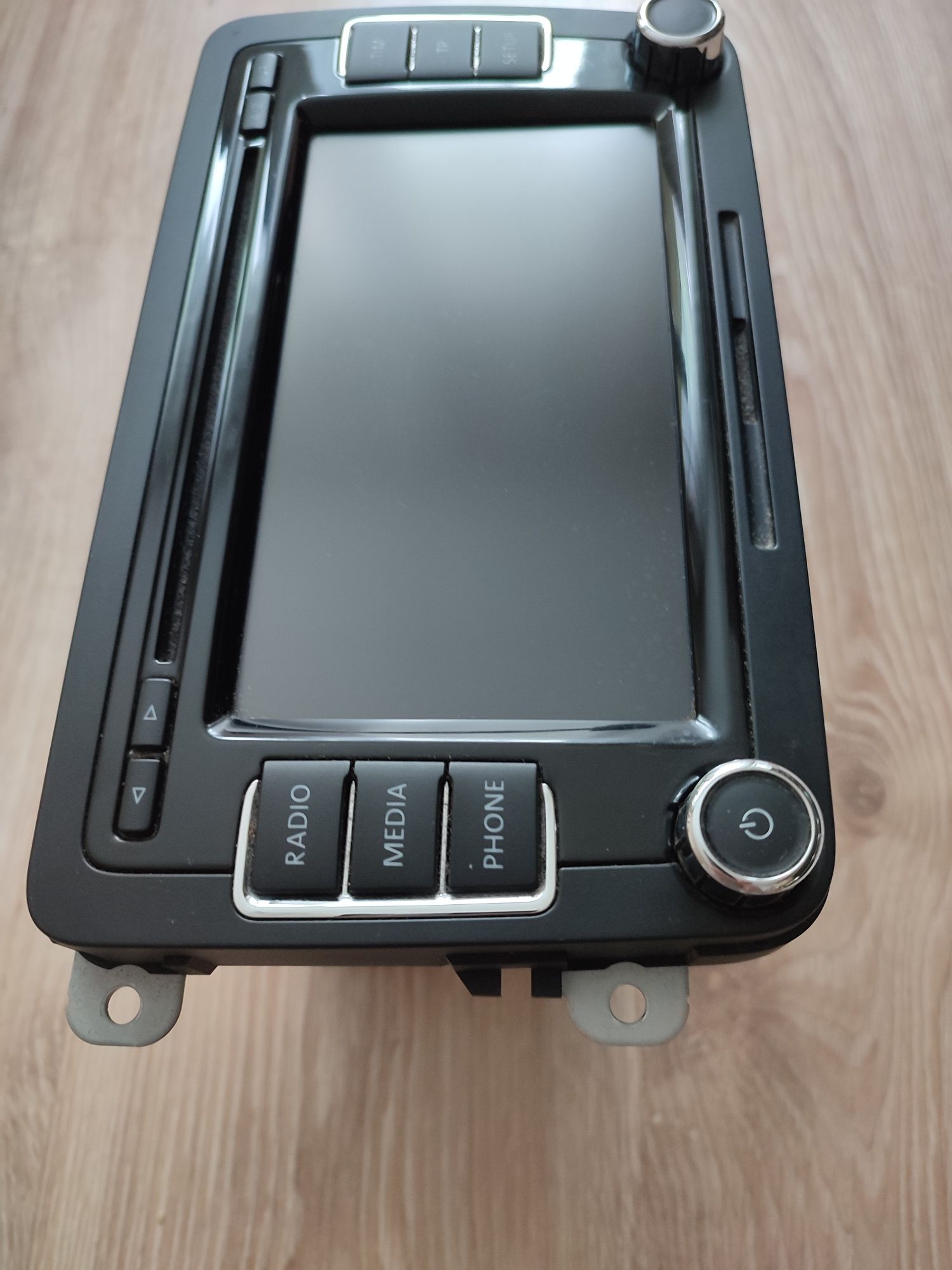 Radio VW Caddy Touran Golf Passat Bora Scirocco SEAT RCD 510