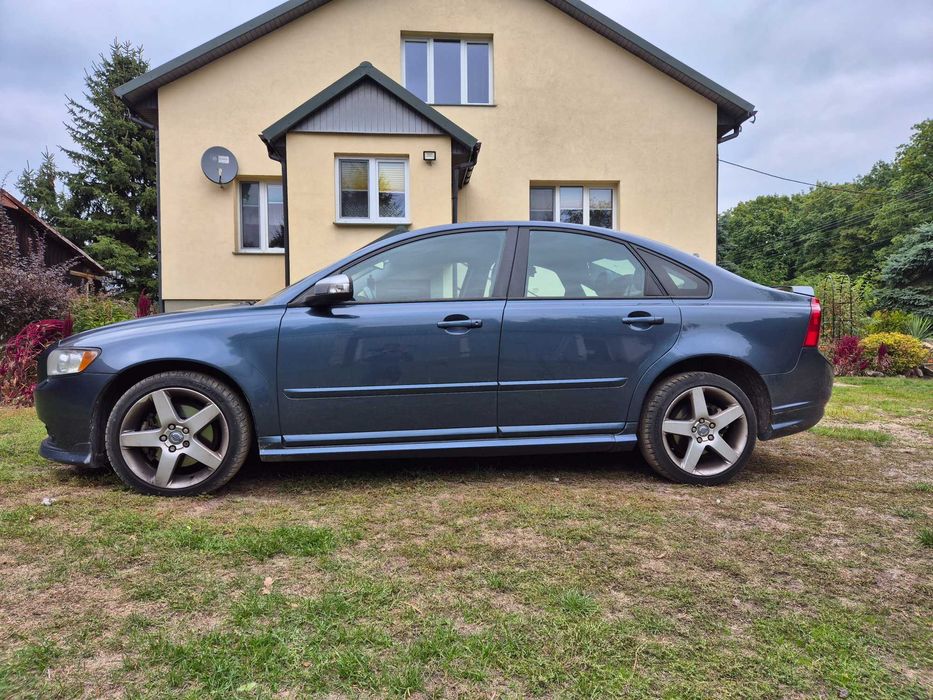 Volvo S40 2.0 136KM R-design