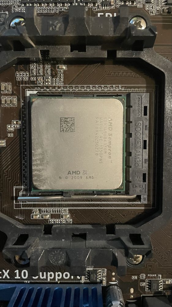 Материнская плата ASUS M5A7BL-MLX + amd fx-4100