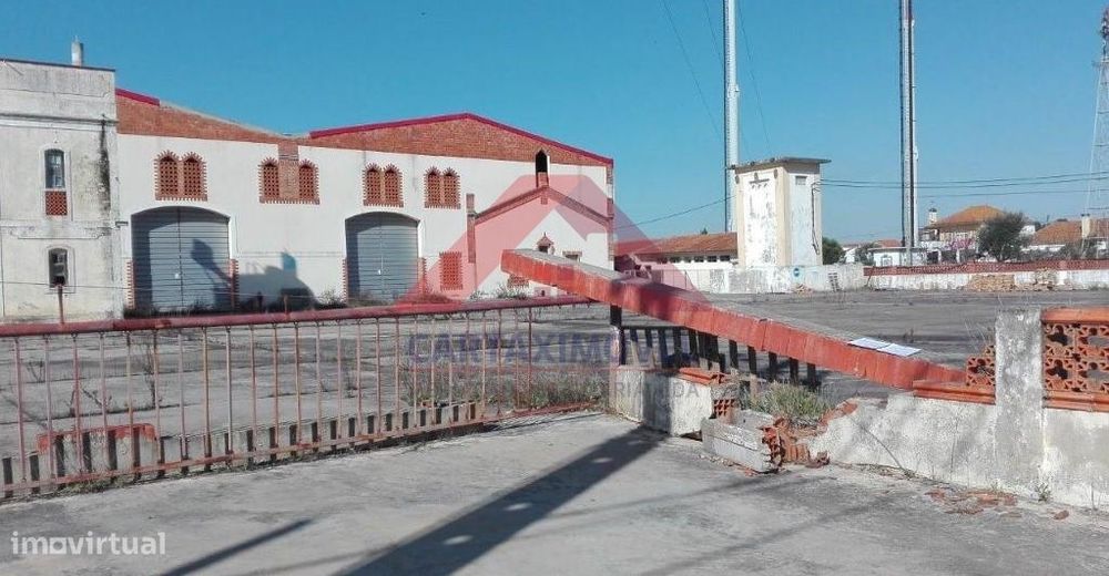 Armazém  Venda em Pontével,Cartaxo