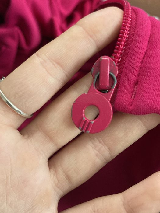 адідас в рожевому кольорі